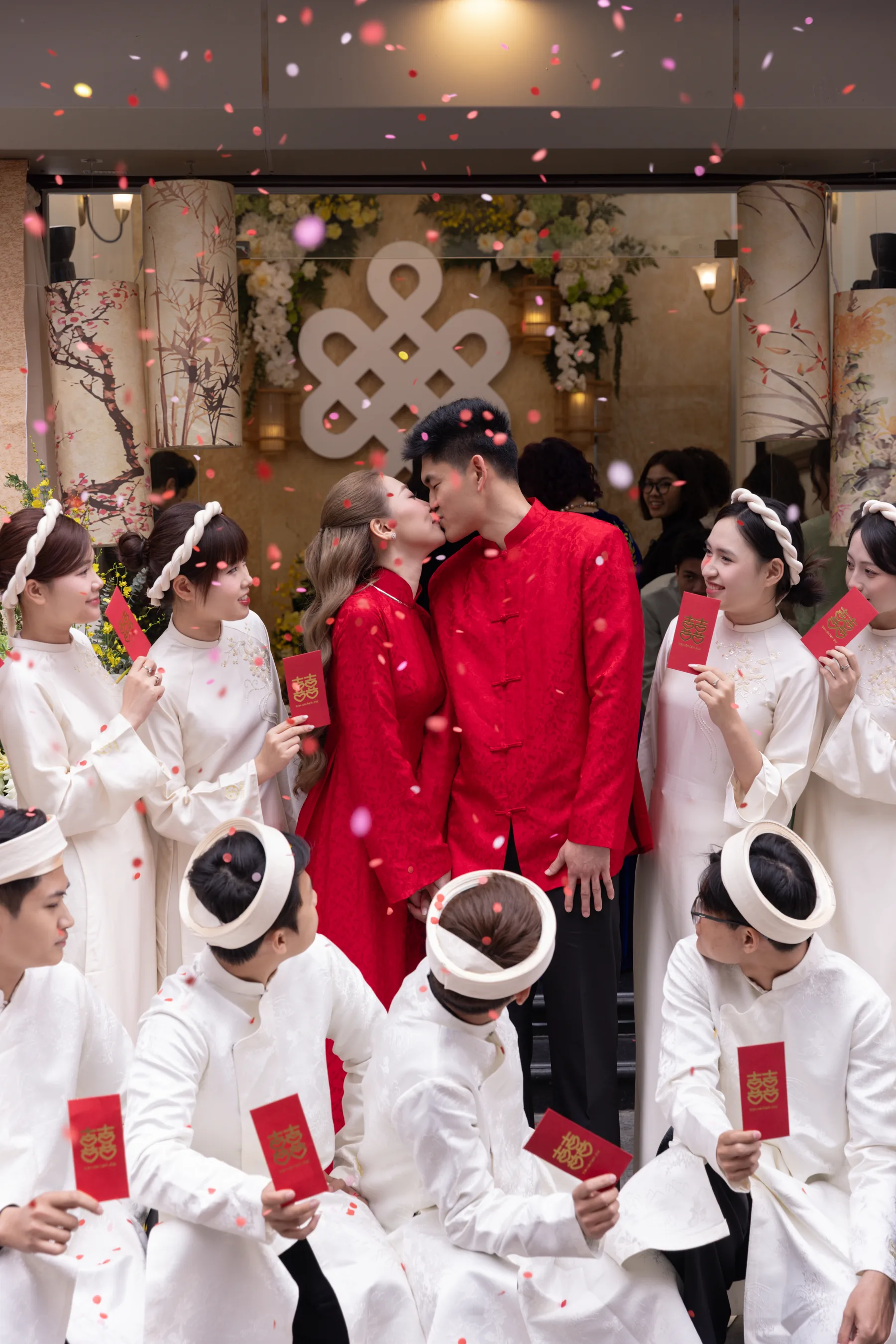 Tuệ Anh and Tatsumi engagement ceremony