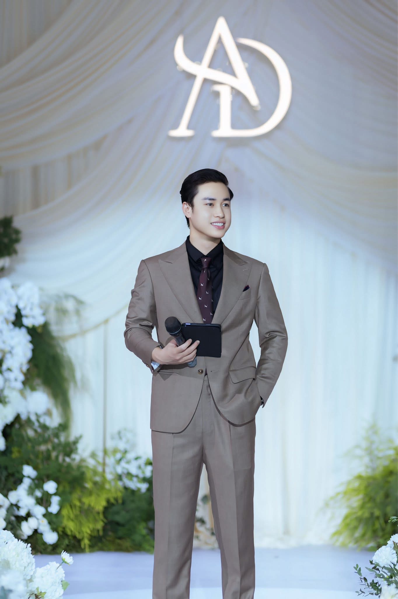 MC Quốc Đạt