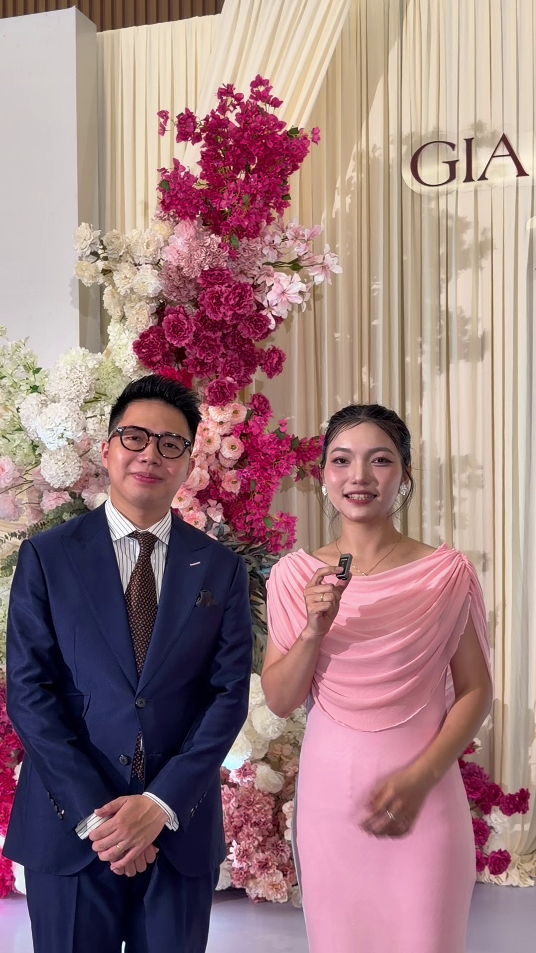 Lý do đồng hành cùng anh giáo