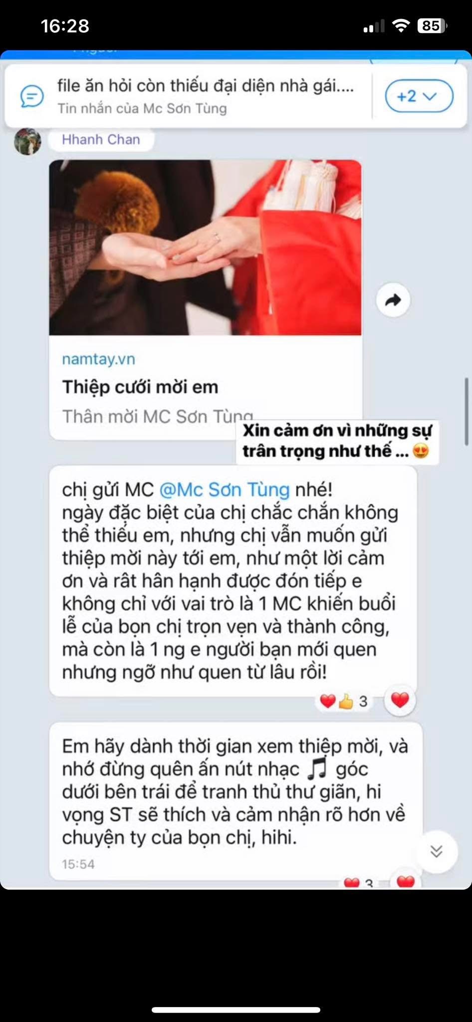 Khoảnh khắc thực tế trong lễ cưới do MC Sơn Tùng đồng hành