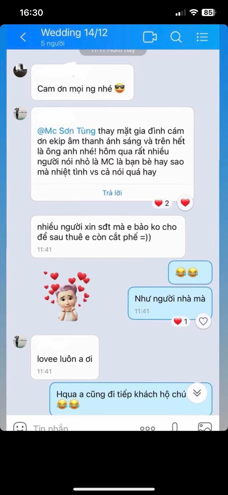 Khoảnh khắc thực tế trong lễ cưới do MC Sơn Tùng đồng hành
