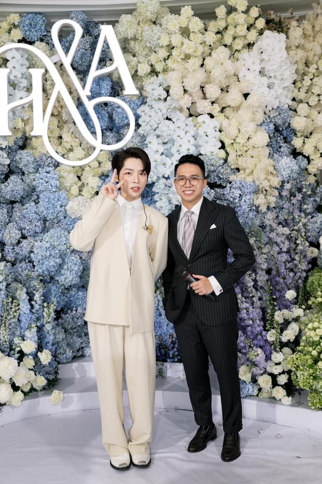 Ảnh MC Sơn Tùng cùng Ca sĩ Đức Phúc