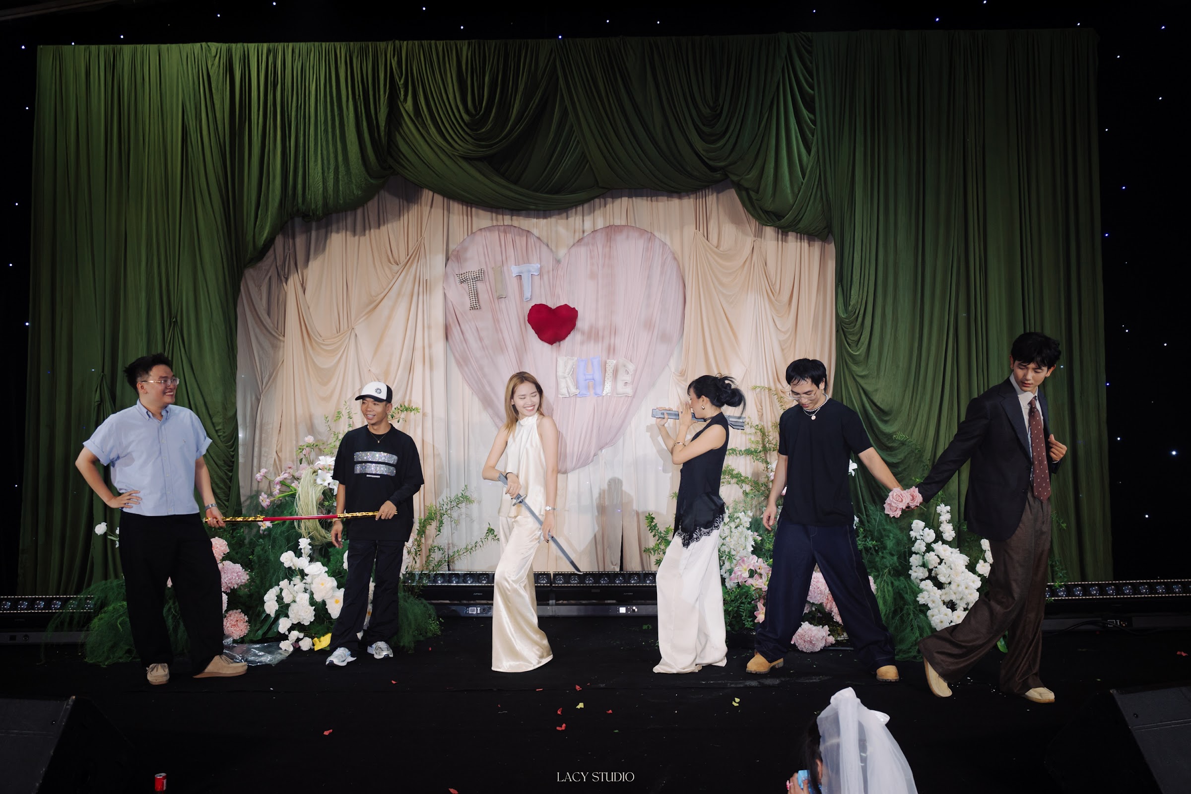 Bạn bè trong reception